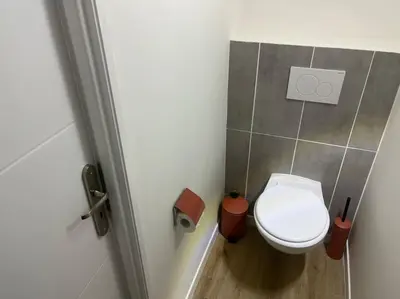 Salle de bains dans l'établissement WAGNER’studio BALNÉO’terrasse au calme