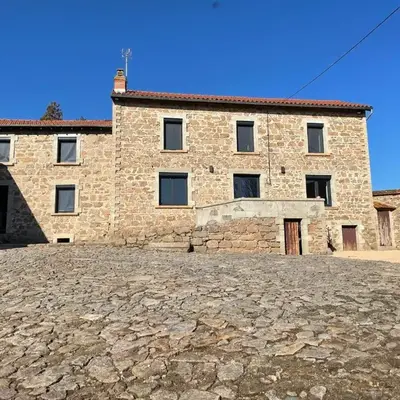 Gîte chez GAREL 15 personnes avec spa