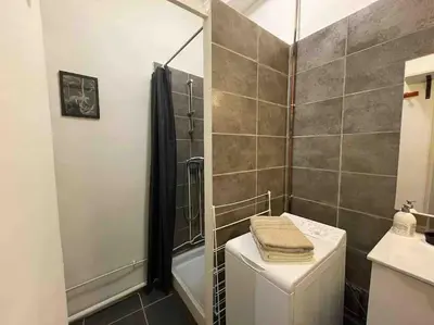Salle de bains dans l'établissement LA GRANDE COTE