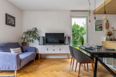 Télévision ou salle de divertissement dans l'établissement Maison Erable - Welkeys