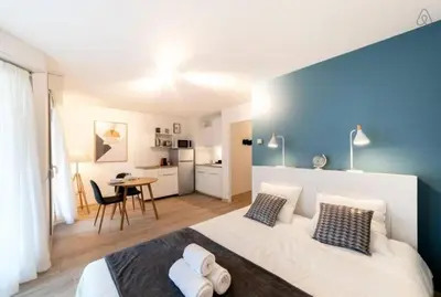 Cuisine ou kitchenette dans l'établissement All in Lyon | Cocon Part-Dieu avec balcon