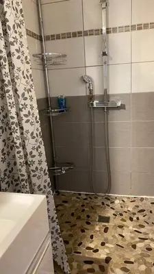 Salle de bains dans l'établissement Chez Sabine et Pascal