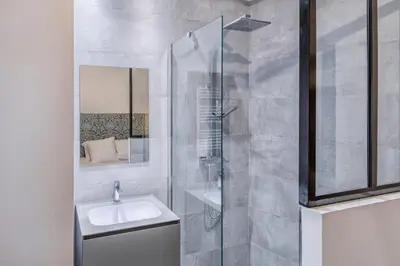 Salle de bains dans l'établissement All in Lyon | Cocon authentique Vieux Lyon