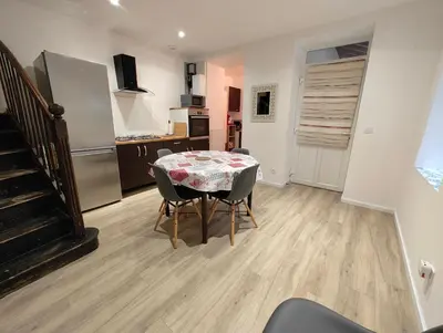 Cuisine ou kitchenette dans l'établissement Gîte des Pleiades