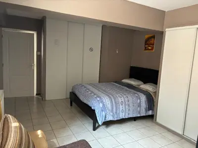 Un ou plusieurs lits dans un hébergement de l'établissement Comme à la maison !