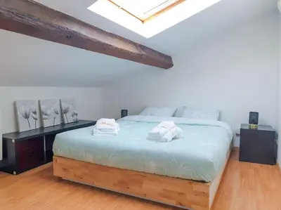 Plan de l'établissement Spacieux Appartement au Calme 15min sud de Lyon proche Métro et Gare Confluence Aquarium Gerland