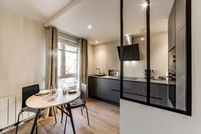Cuisine ou kitchenette dans l'établissement All in Lyon | Moderne et lumineux Part-Dieu