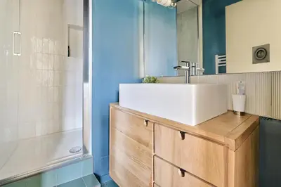 Salle de bains dans l'établissement Appartement Le Somptueux - Idéalement Situé