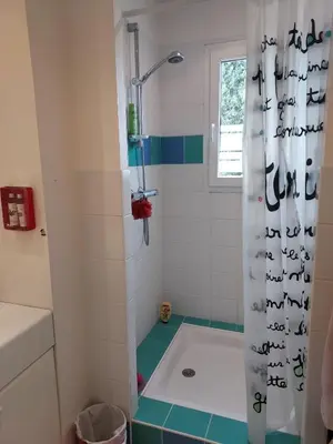 Salle de bains dans l'établissement Chambre d'hôte chez Florence